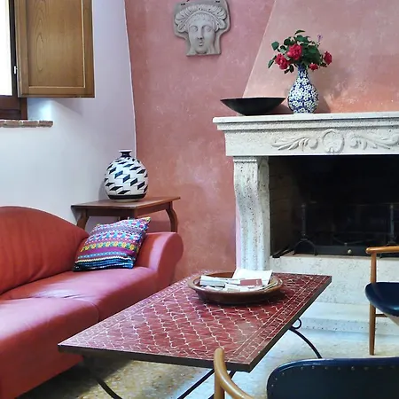 Agriturismo Alla Madonna Del Piatto Alojamento de Turismo Rural